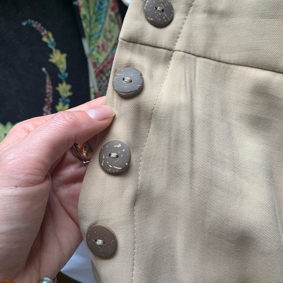 BCBG linen pants in size small NWT. - Picture 6 of 12